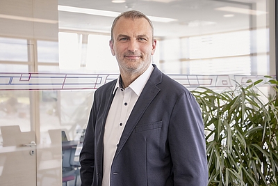 Jochen Pernsteiner ist seit 1. Juli neuer Head of Sales bei WITTMANN BATTENFELD