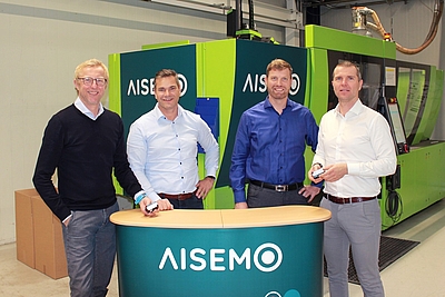 Die Geschäftsführer der MKW Kunststofftechnik GmbH und der AISEMO GmbH, v.l.n.r. Hannes Danner, Wolfgang Auer, Werner Schwarz und Stefan Danner