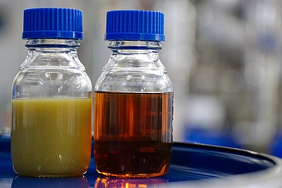 Mittels Pyrolyse wurde Öl aus Kunststoffabfällen zurückgewonnen