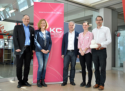 im Bild zu sehen sind: Jürgen Bleicher, Erika Lottmann, Harald Ebenhofer, Veronika Berger und Martin Reiter